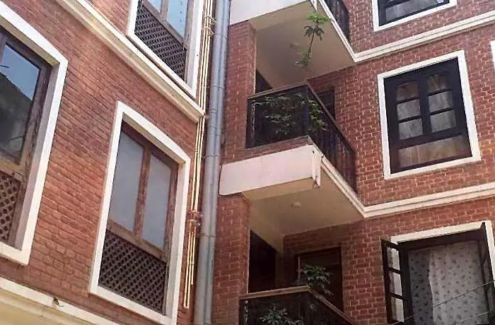 Bhrikuti Hotel 3*